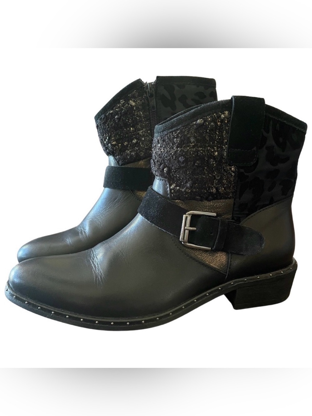 Unity in Diversity Black and Gray Ankle Boots